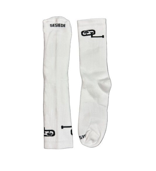 OL White Crew Socks Bundle